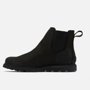 Sorel Ainsley lug sole waterproof Chelsea boots black size 9